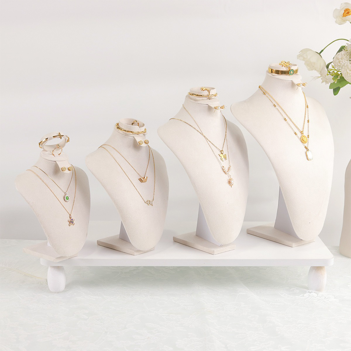Body Jewelry Display Ideas - Body Velvet Sieraden Display Bustes Humanoïde