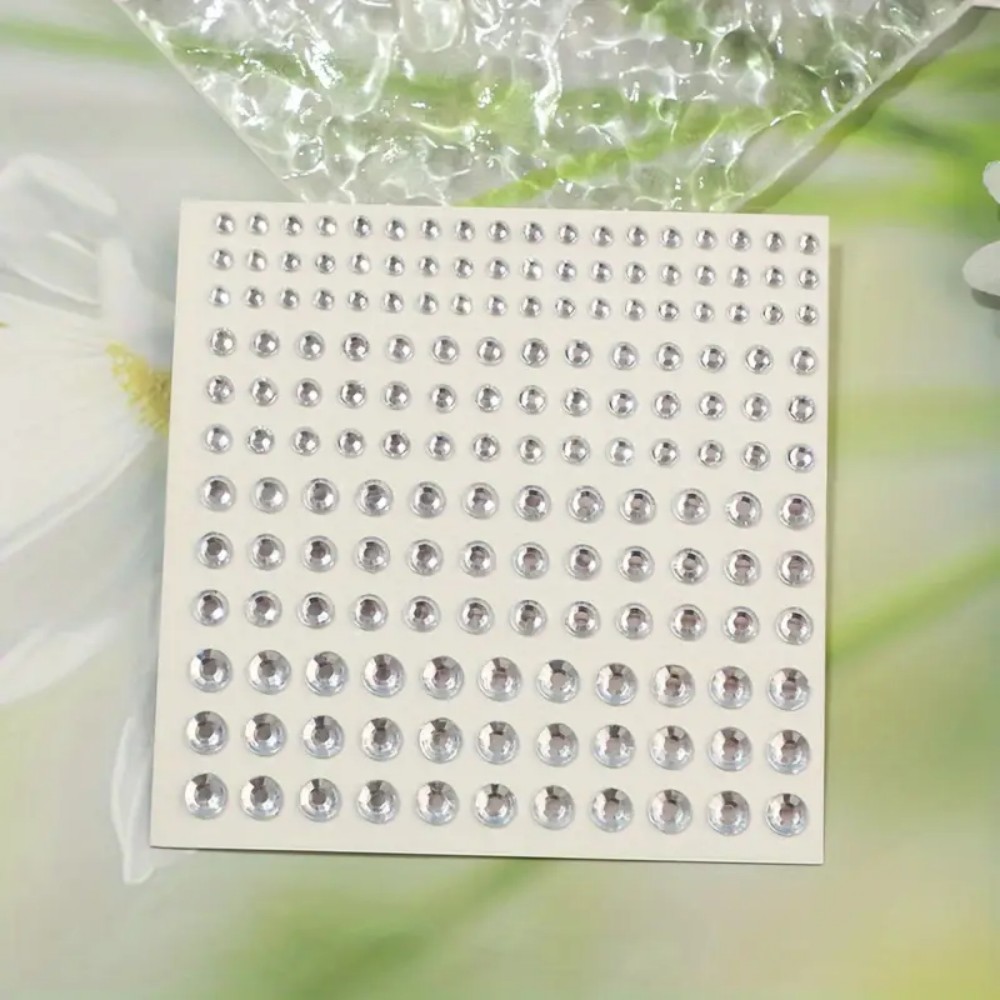 165 stuks zelfklevende strasss - Body Jewelry Labret recensie en prijs